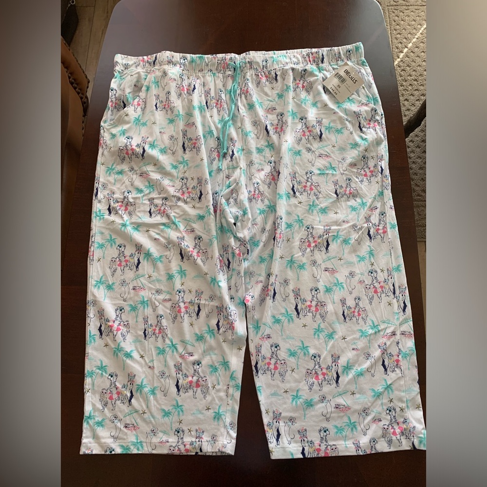 Woman’s Plus Coral Bay Capri Pajama Bottoms NWT